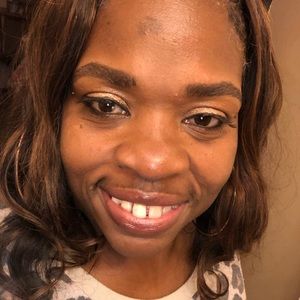 Meet your Posher, Tonette